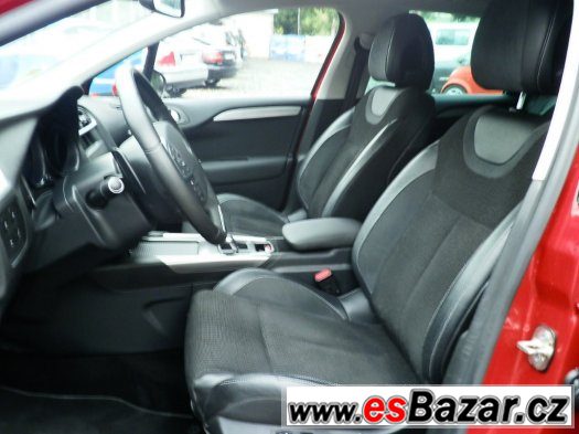 CITROEN C4 1.6I  115 KW AUTOMAT EXCLUSIVE 1 MAJ. – fotografie 5