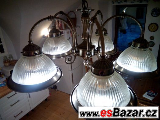lustr prodam z zarovkami za super cenu za 1499kc.. – fotografie 1