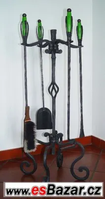 Krbové nářadí, venkovní věnce, vysavač, chomouty, hnojivo