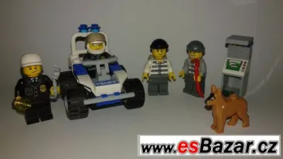 LEGO 7279-1: Police Minifigure Collection.