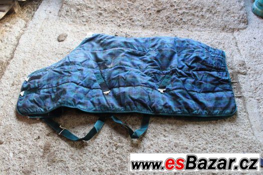 deka – fotografie 1