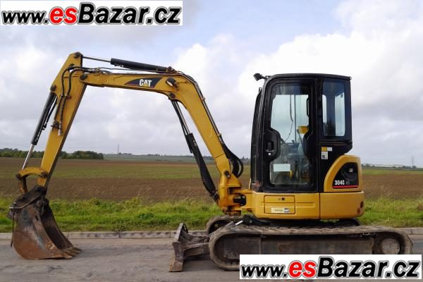 Cat 304C bagr – fotografie 3