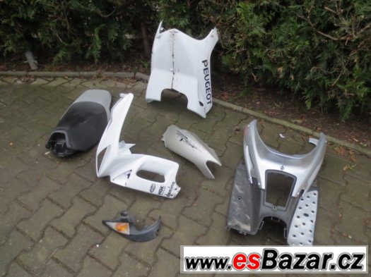 Plasty na Peugeot Speedfight II LEVNĚ uklízim garáž – fotografie 1