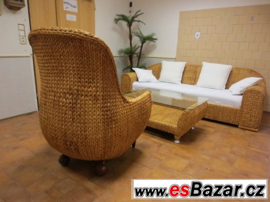 Exotická sedací souprava z banánovníku. 3+1+taburet+stolek – fotografie 5