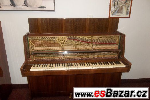 Pianino Petrof s dopravou zdarma do 100 km – fotografie 3