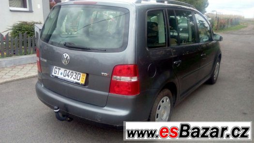 Touran 1.9TDI 74kW Trend 6rychlosti r.v. 2004 – fotografie 3