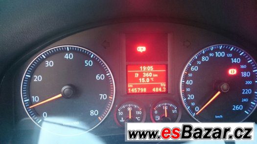 Golf 5 V 1.6 FSi orig. 145tKm  reg. 2005 – fotografie 3