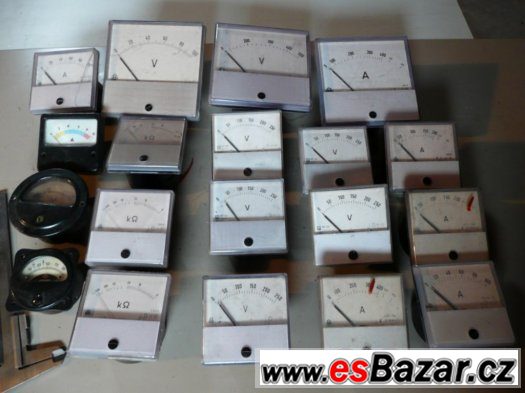 Panelové  voltmetry, ampérmetry a ohmmetry – fotografie 1