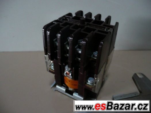 Elektrické stykače 6A, 16A, 25A, relé RP301 – fotografie 1