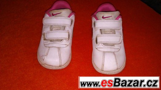 Botasky Nike – fotografie 1