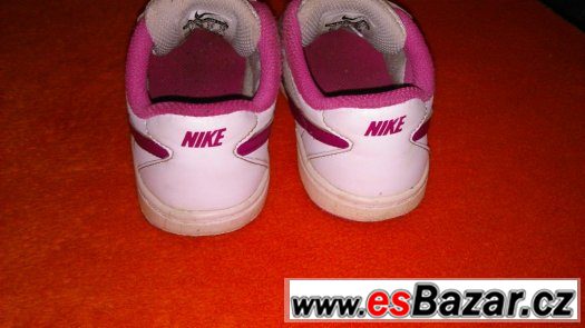 Botasky Nike – fotografie 3