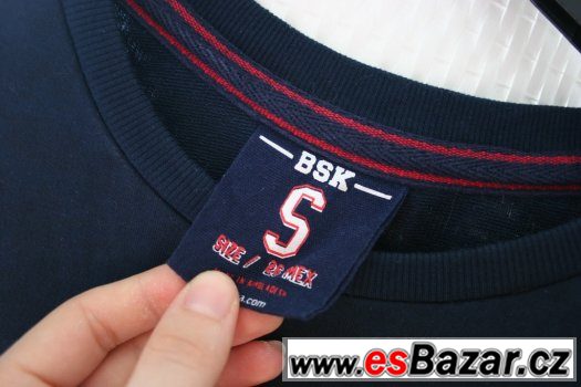 Krásná dámská mikina Bershka – fotografie 4