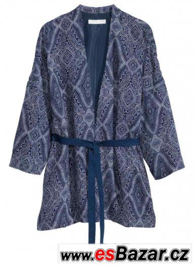 Vzorované kimono nové H&M – fotografie 2