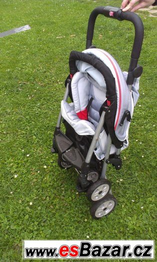Golfový kočárek – fotografie 3