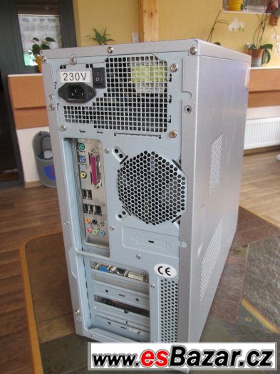 PC Počítač – fotografie 2