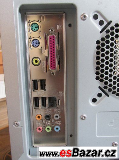 PC Počítač – fotografie 4