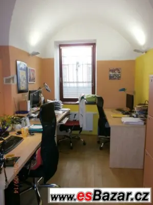 Pronájem kanceláře 3+1 Kapucínská, Olomouc