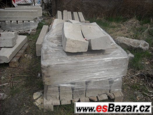 Betonové obrubníky – fotografie 1