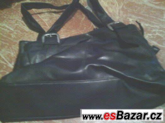 kabelka černá – fotografie 1