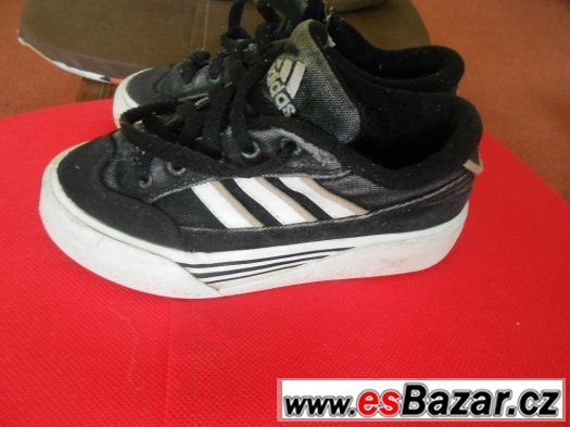 botý Adidas – fotografie 2