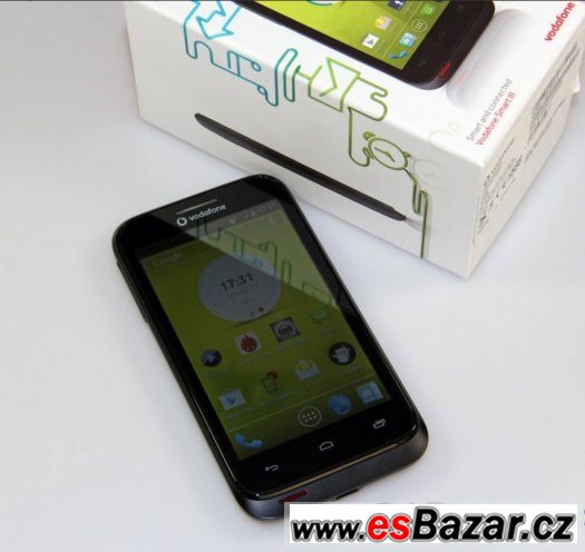 Vodafone Smart III, chytrý telefon – fotografie 1