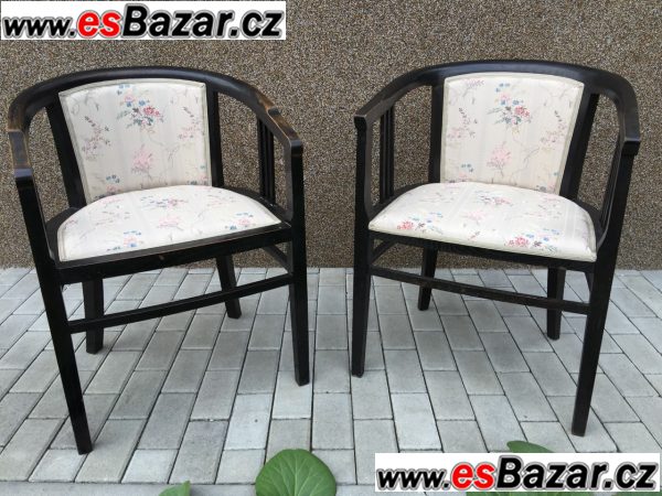 Starožitný sedací nábytek po renovaci – fotografie 4