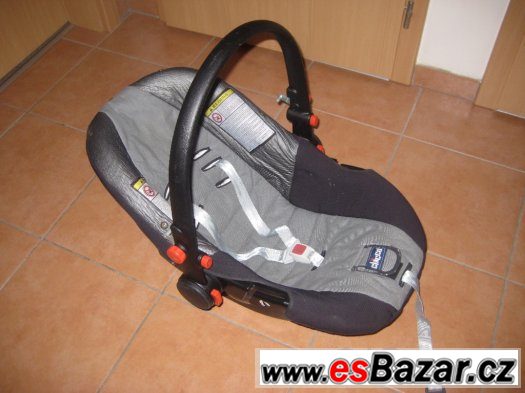 Autosedačka Chicco – fotografie 2