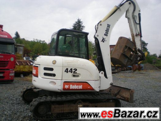 BOBCAT 442 – fotografie 3