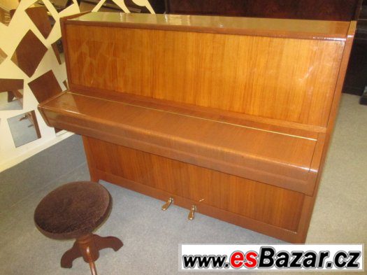 Klavír, piano, pianino PETROF – fotografie 2