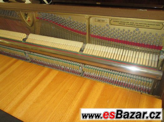 Klavír, piano, pianino PETROF – fotografie 4