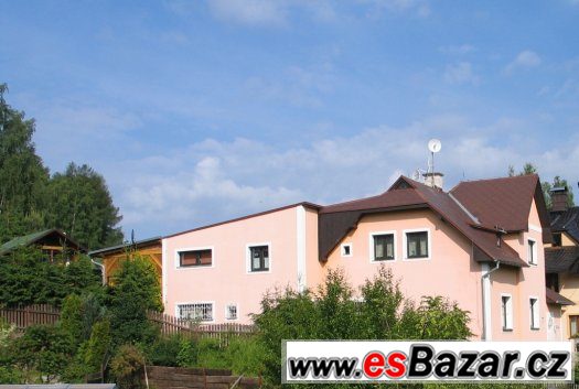 Dvougenerační rodinný dům 180 m2, zahrada 876m2 – fotografie 1