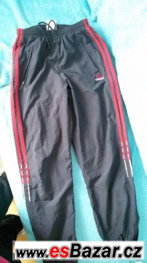 Kalhoty Adidas – fotografie 1