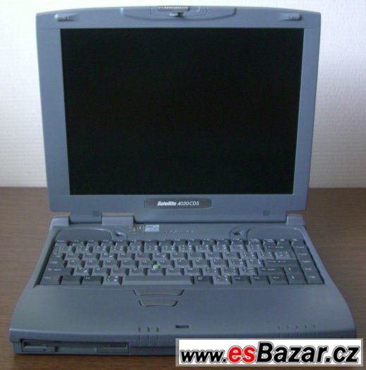 Notebook Toshiba Satellite 4030CDS na ND – fotografie 2