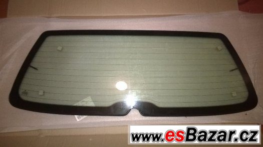 Zadní okno VW Polo 6N s vyhříváním – fotografie 3