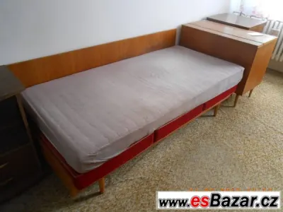 Postel za 100 Kč