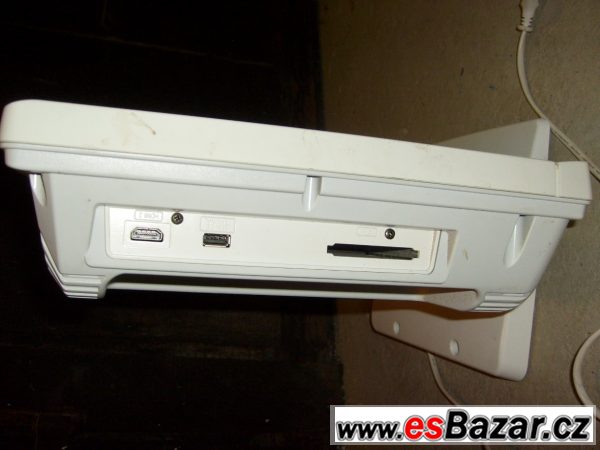 TV LCD 19" (48cm) Funai s DBV-T – fotografie 3
