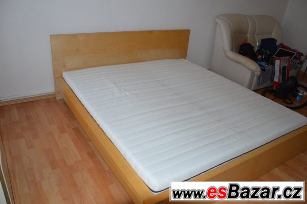 Postel 180x200 s matrací a rošty – fotografie 3