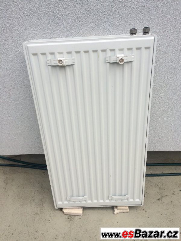 Radiator ve výborném stavu levně! – fotografie 1