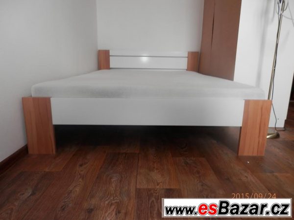 Nabízím postel – fotografie 4