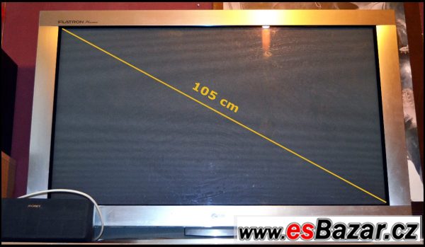 LG plasma TV s příslušenstvím – fotografie 2