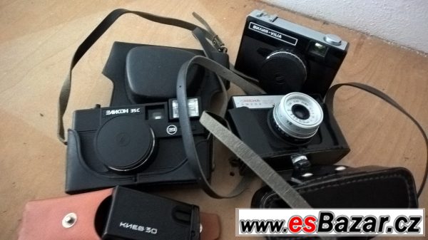 Obsáhlá sbírka fotoaparátů – fotografie 3