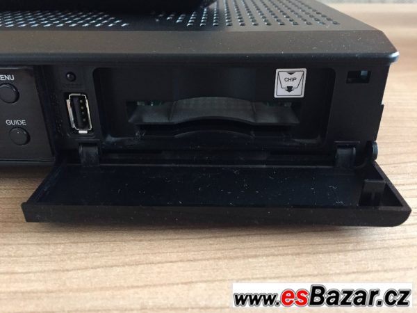 Humax 5100S + karta Skylink – fotografie 2