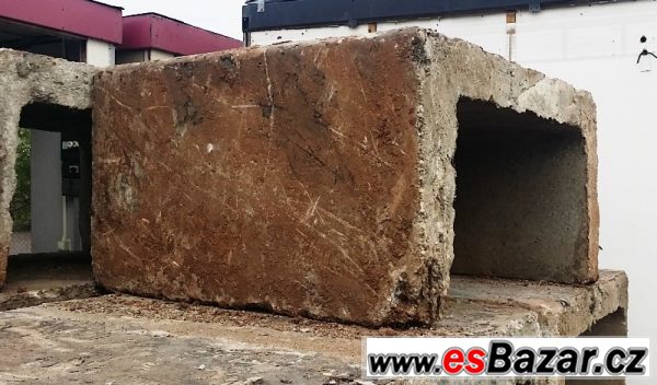 Betonový U-blok  – fotografie 1