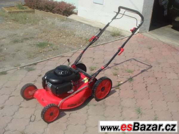 Benzínová sekačka Geon s pojezdem  – fotografie 1