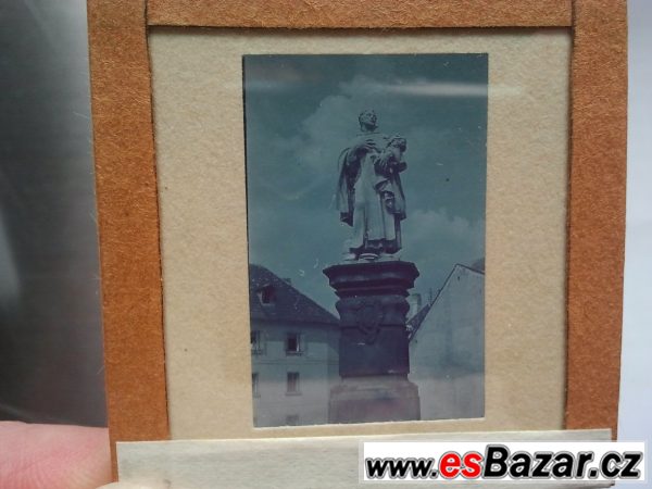 Č/B diáky r. 1920 -1930 – fotografie 1