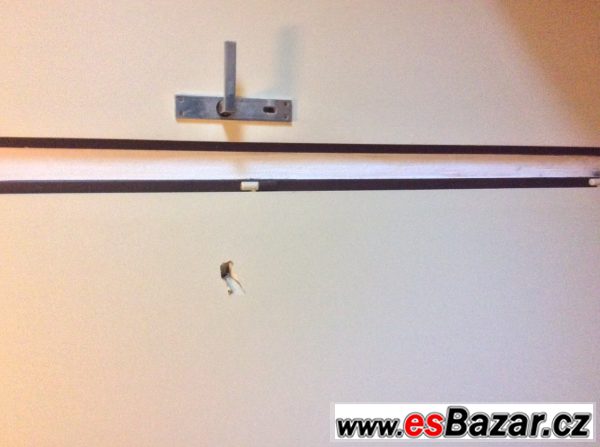 Dveře 65cm pravé – fotografie 1
