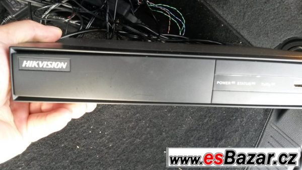 Digital video recorder Hikvision – fotografie 1