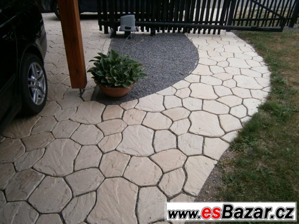 Betonová dlažba dekor "Lví stopa" – fotografie 2