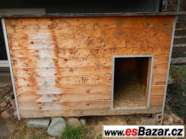 Bouda pro labradora nebo vlčáka – fotografie 1
