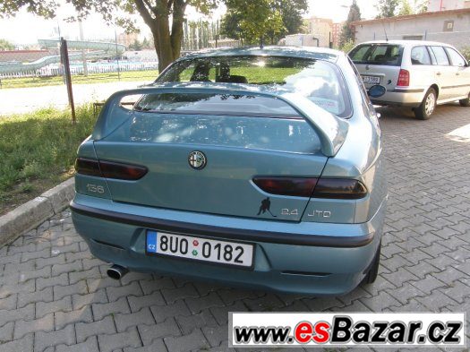 Alfa Romeo - rok 2000 - 2,4 JTD. – fotografie 3